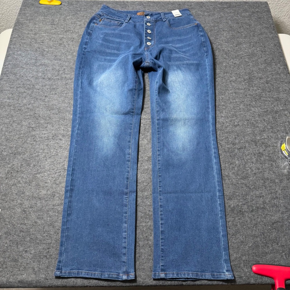 NEW Judy Blue High Waist Button Fly Straight Leg Jeans Medium Wash Womens L